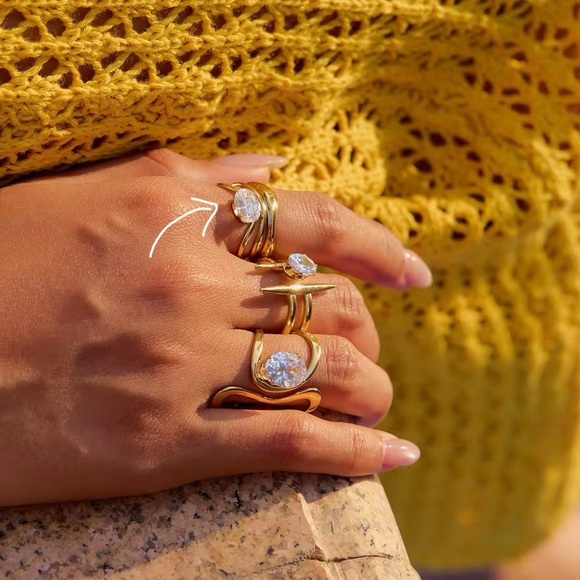 18K Gold Plated - Adjustable Cubic Zirconia Ring - Picture 2 of 5